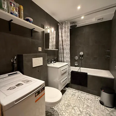 Medran And Bike Base アパート *