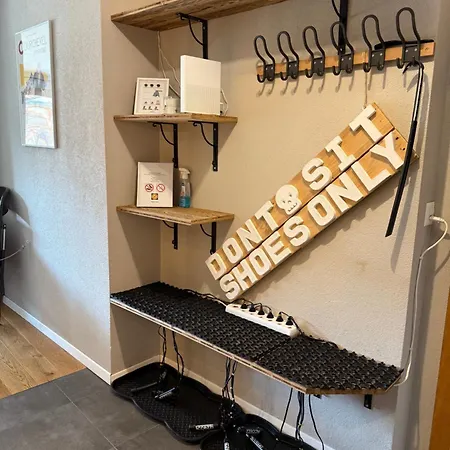 Medran And Bike Base アパート