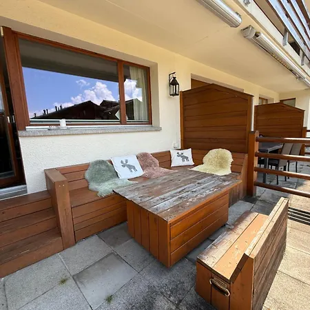 Medran And Bike Base